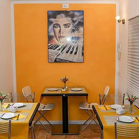 Sophie Oda ve Kahvaltı